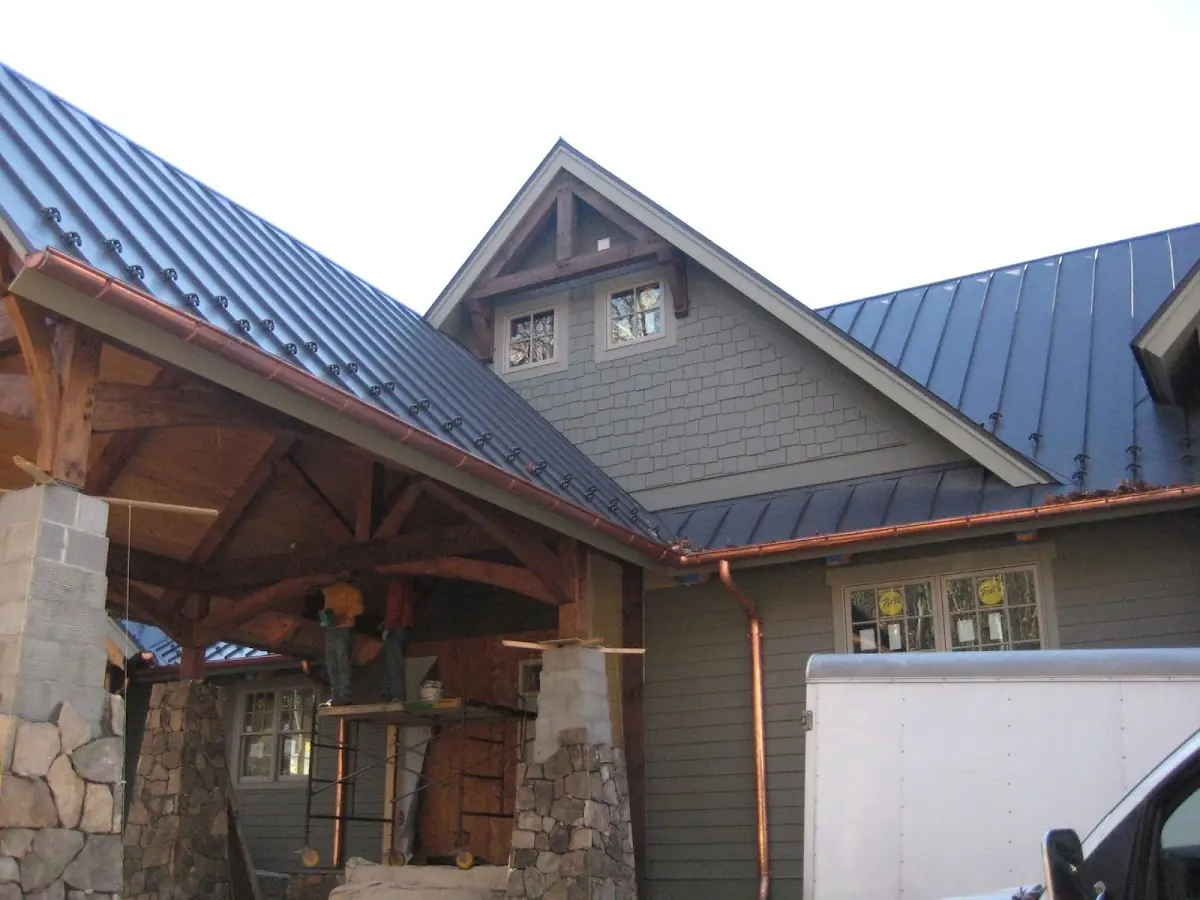 Craftsman Roofing team delivering quality roofing work in Killingly